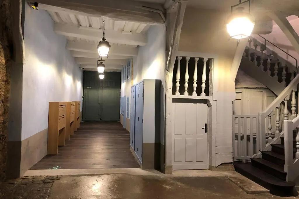 House Of Parlement, Appartement De Charme, Centre Historique De Rennes 0*,